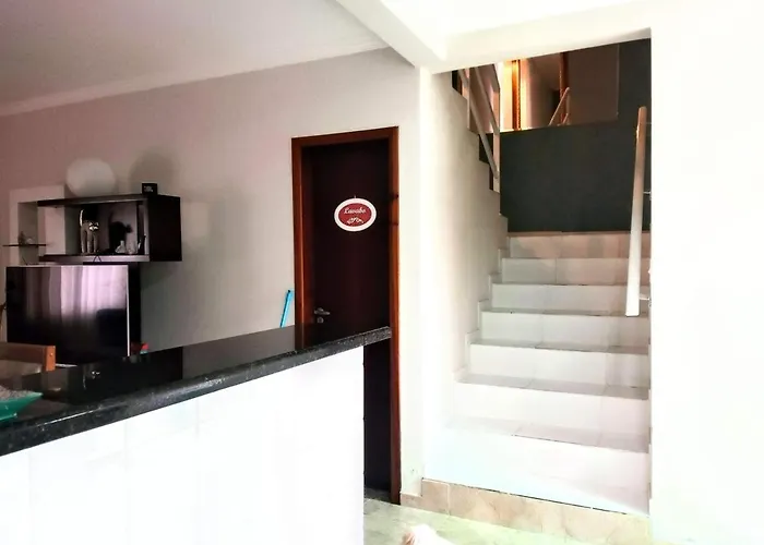 Pousada Rara House